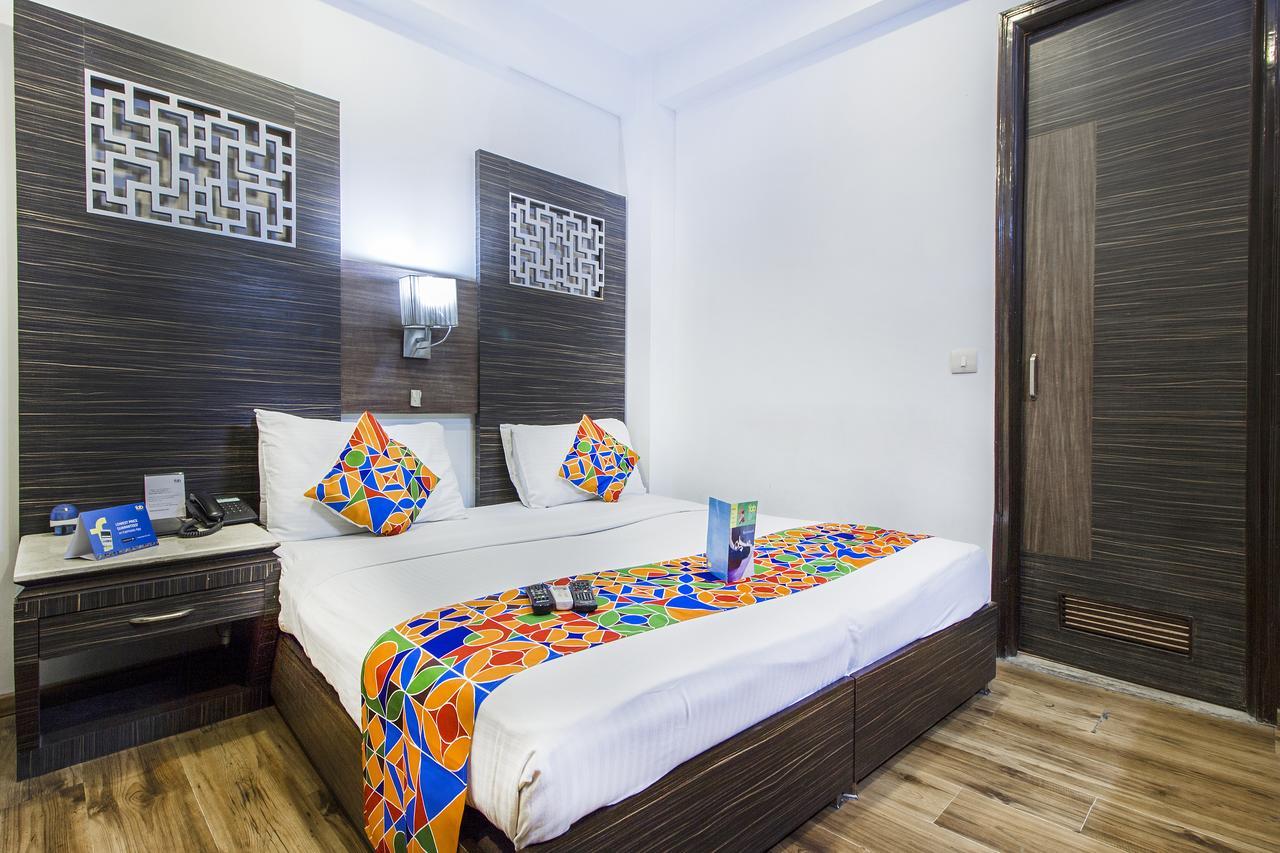 Hotel Sunstar Heights Delhi  Exterior photo